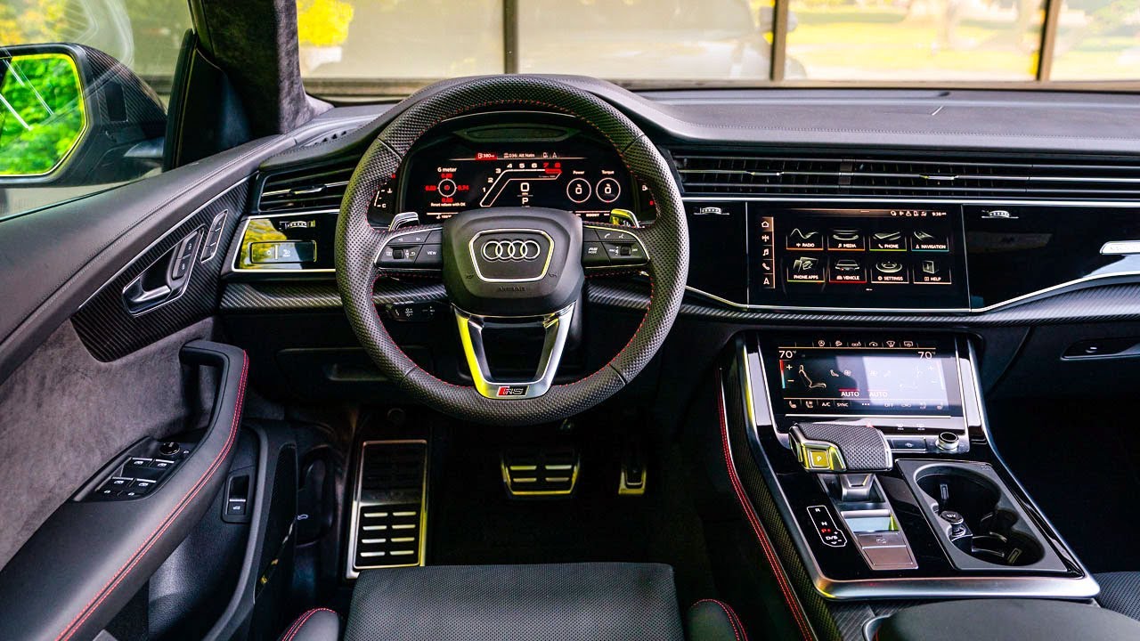 Interior of Audi RS Q8