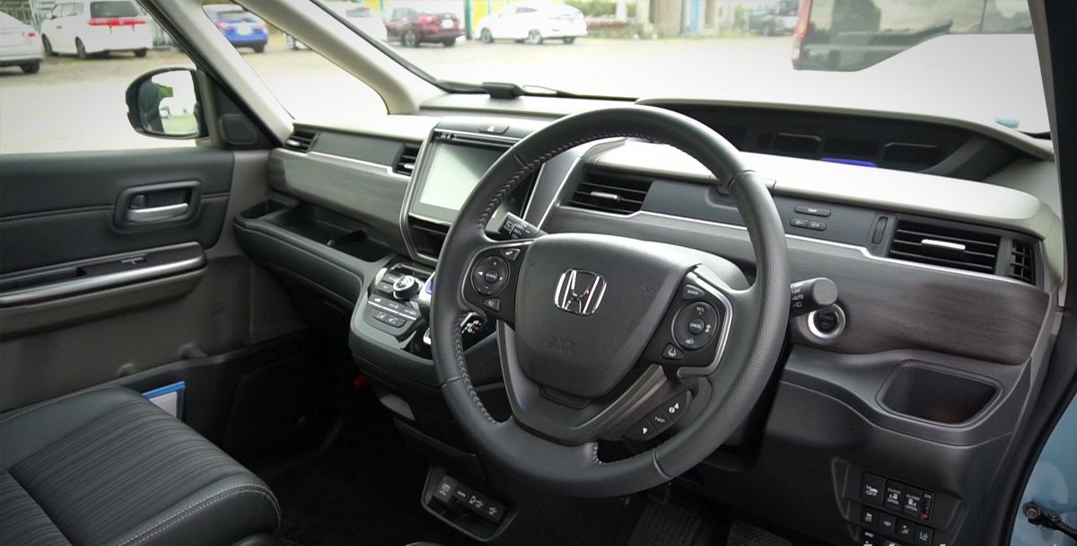 Interior of the Honda Freed Hybrid
